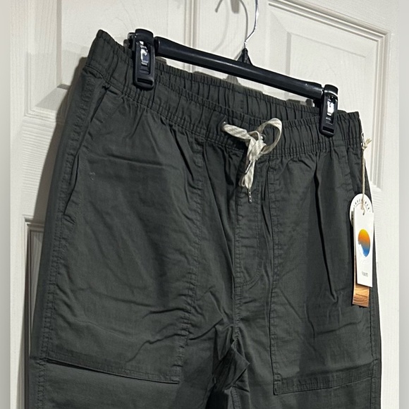 Vuori Men's Large Vintage Ripstop Pant Balsam Grey NWT Cuffed Cotton Durable - Picture 3 of 7